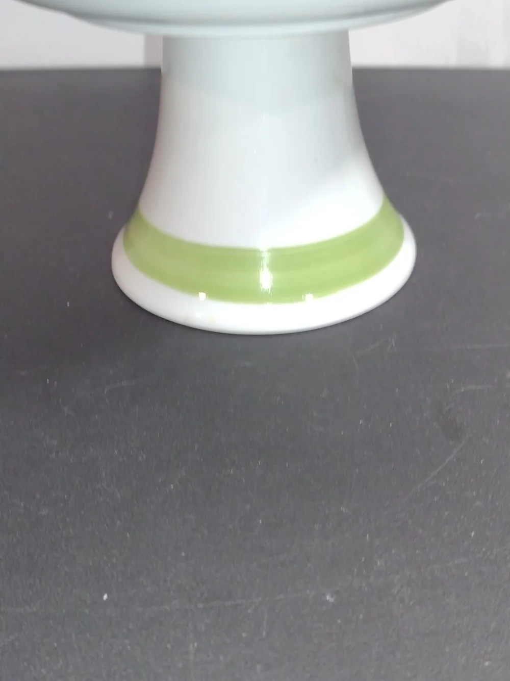 Fern-Pattern Ceramic Pedestal Bowl in Green